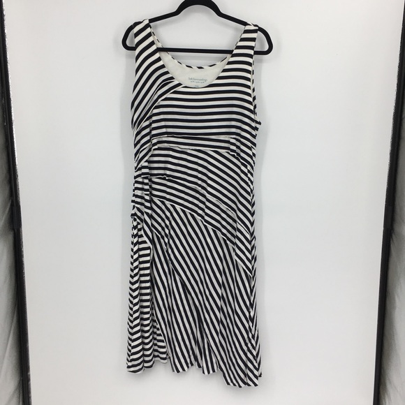 Soft Surroundings Dresses & Skirts - 🙀Soft surroundings sleeveless midi dress.